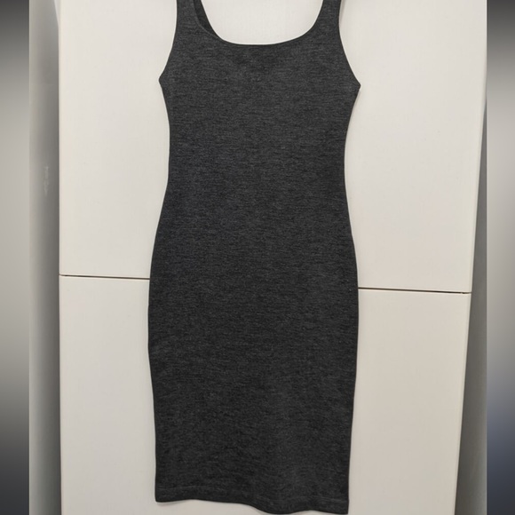 Zara Trafaluc Dress Womens L Gray Sleeveless Bodycon Fitted A Line Solid Stretch - Picture 1 of 9